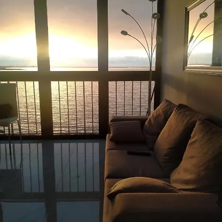 Paradise Ocean View Apartment *